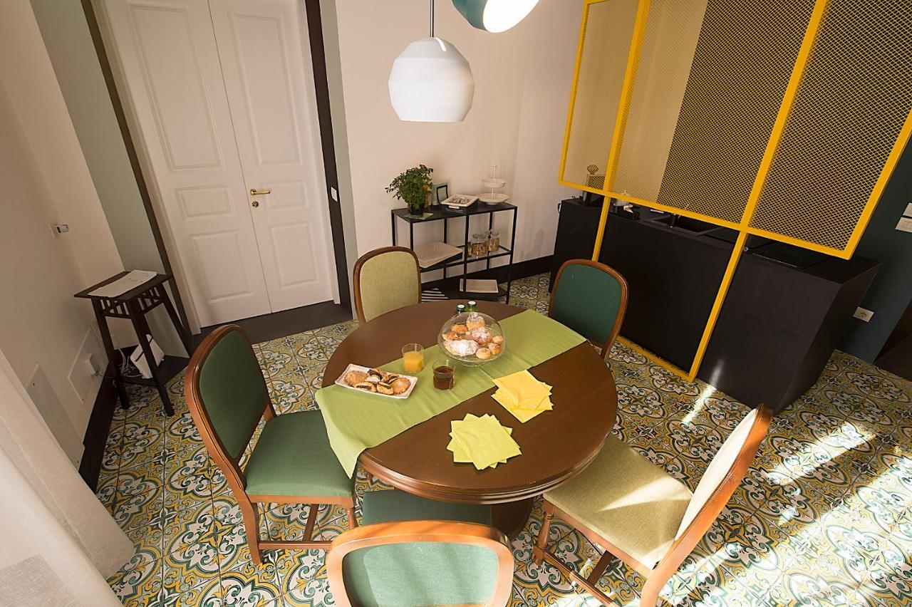 Ninina Boutique Suites Салерно Экстерьер фото